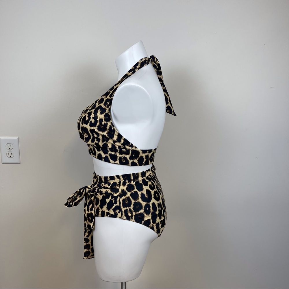 Plus Size 2 Piece Bathing Suit With High Waisted Bottoms - Picture 3 of 6